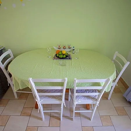 Ranch Apartment