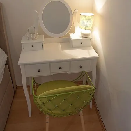 Ranch Apartment Bol